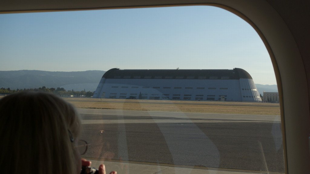 Cat_looking_at_blimp_hanger