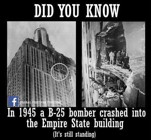plane hits empire state