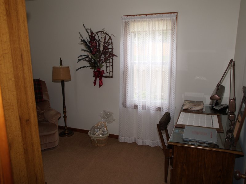 WI House 12TH ST 4_BR Lower 2