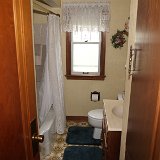 WI House 12TH ST 4_Bath Lower