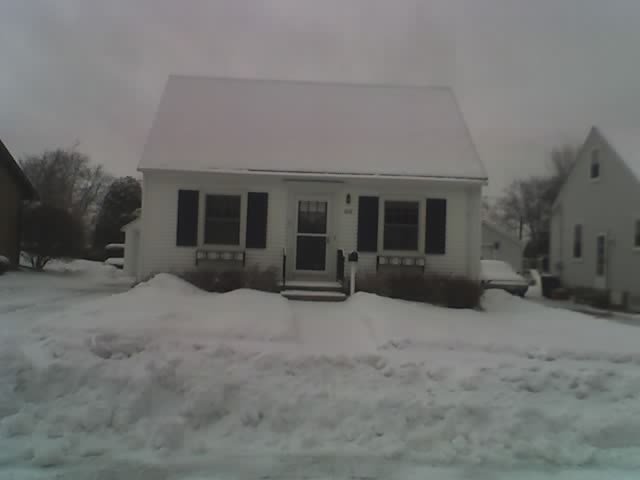 WI House JACKSON ST 20